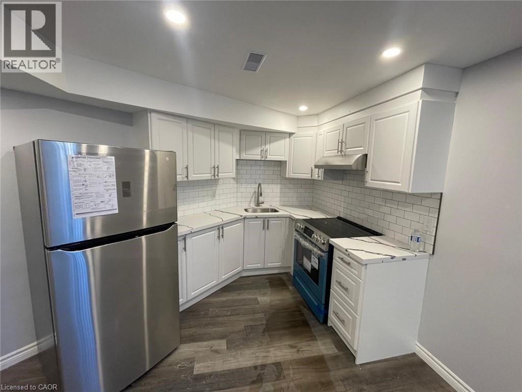 48 White Sands (Basement) Court Unit# Basement, Kitchener, Ontario  N2E 3S4 - Photo 3 - 40808438