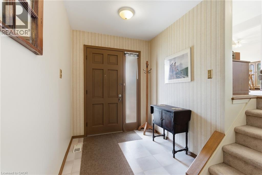 3 Vanderwood Court, Stoney Creek, Ontario  L8G 2Y5 - Photo 8 - 40807168