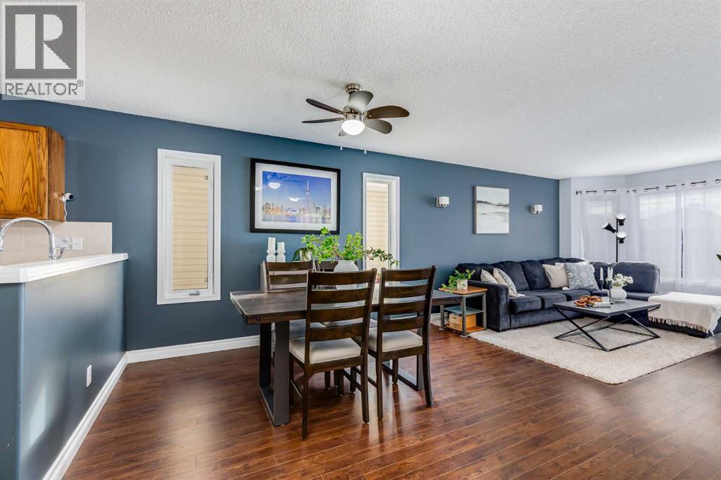 197 Stonegate Drive Nw, Airdrie, Alberta  T4B 3A2 - Photo 6 - A2288735