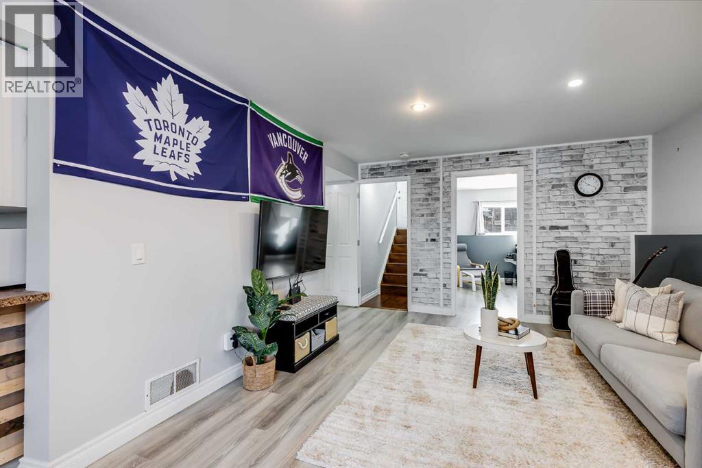 197 Stonegate Drive Nw, Airdrie, Alberta  T4B 3A2 - Photo 19 - A2288735