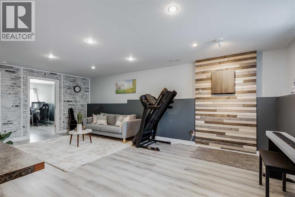 197 Stonegate Drive Nw, Airdrie, Alberta  T4B 3A2 - Photo 22 - A2288735