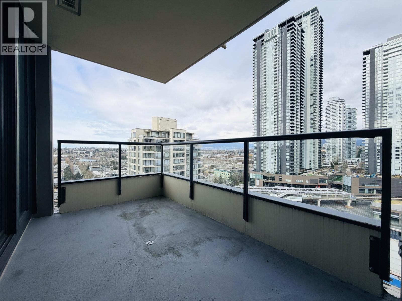 4178 Dawson Street, Burnaby, British Columbia  V5C 0A1 - Photo 2 - R3094471