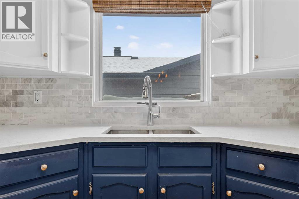 139 Hodson Crescent, Okotoks, Alberta T1S 1C7 - Photo 11 - A2287797