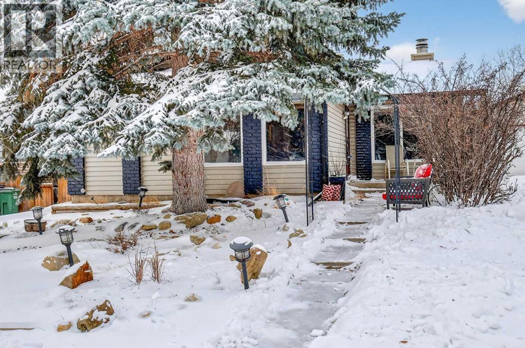 139 Hodson Crescent, Okotoks, Alberta