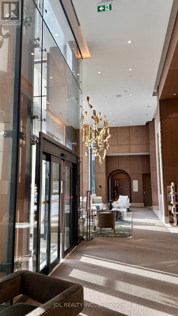 2001 - 30 Inn On The Park Drive, Toronto, Ontario  M3C 0P7 - Photo 16 - C12831942