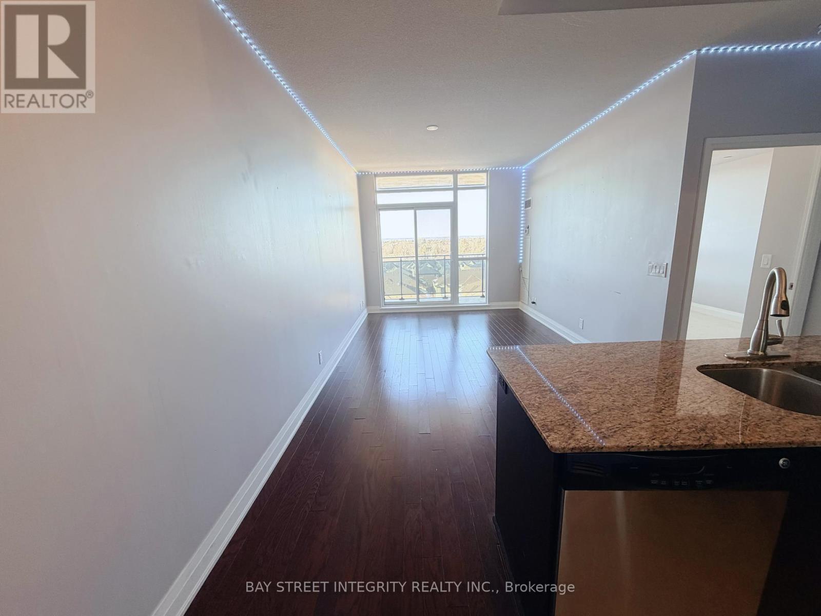 915 - 520 Steeles Avenue W, Vaughan, Ontario  L4J 0H2 - Photo 6 - N12831938