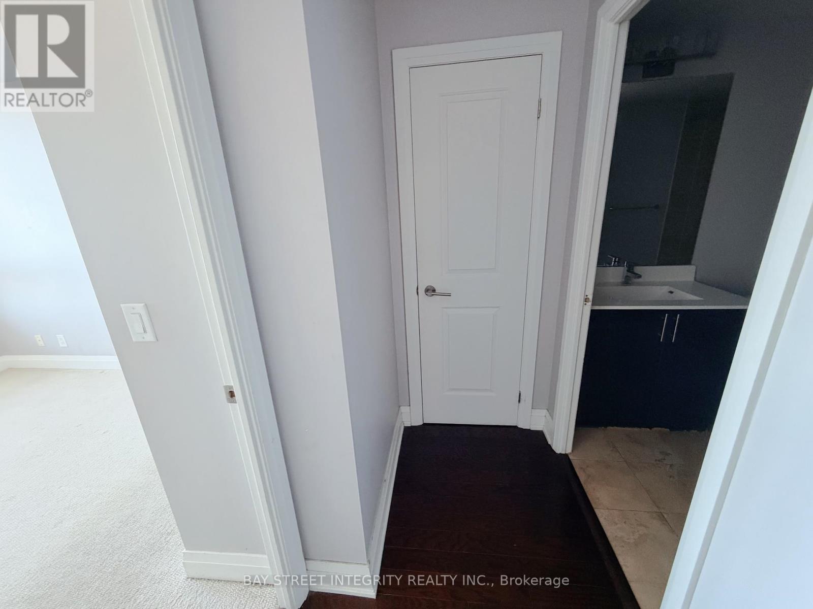 915 - 520 Steeles Avenue W, Vaughan, Ontario  L4J 0H2 - Photo 9 - N12831938