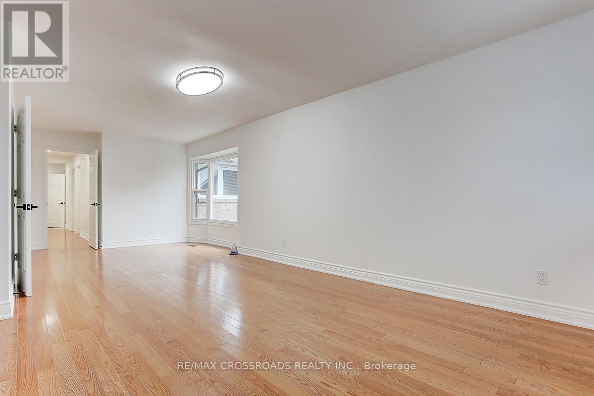 125 Green Bush Crescent, Vaughan, Ontario  L4J 5M3 - Photo 29 - N12831956