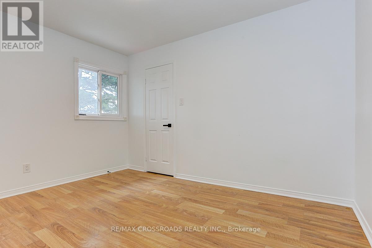 125 Green Bush Crescent, Vaughan, Ontario  L4J 5M3 - Photo 35 - N12831956