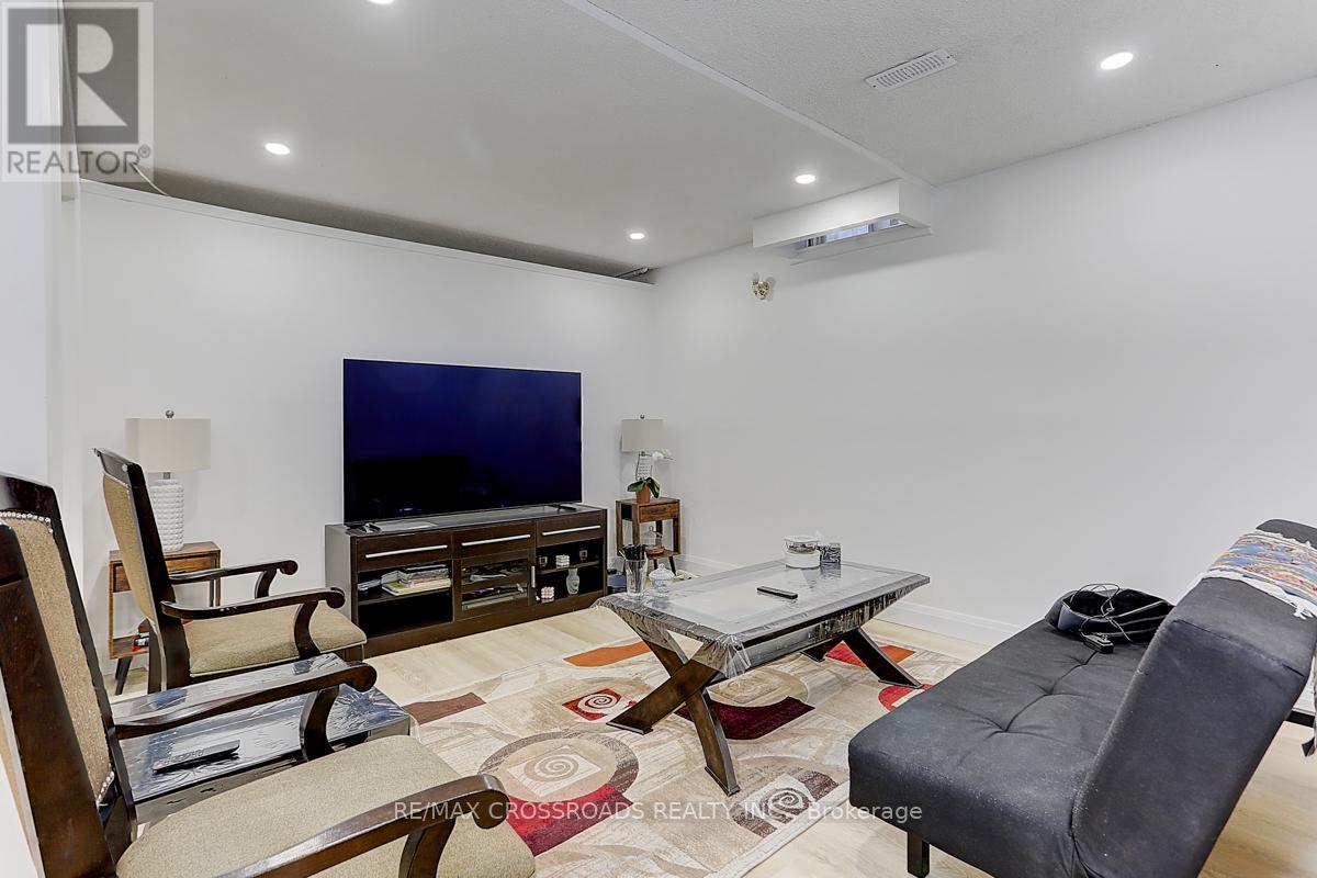 125 Green Bush Crescent, Vaughan, Ontario  L4J 5M3 - Photo 42 - N12831956