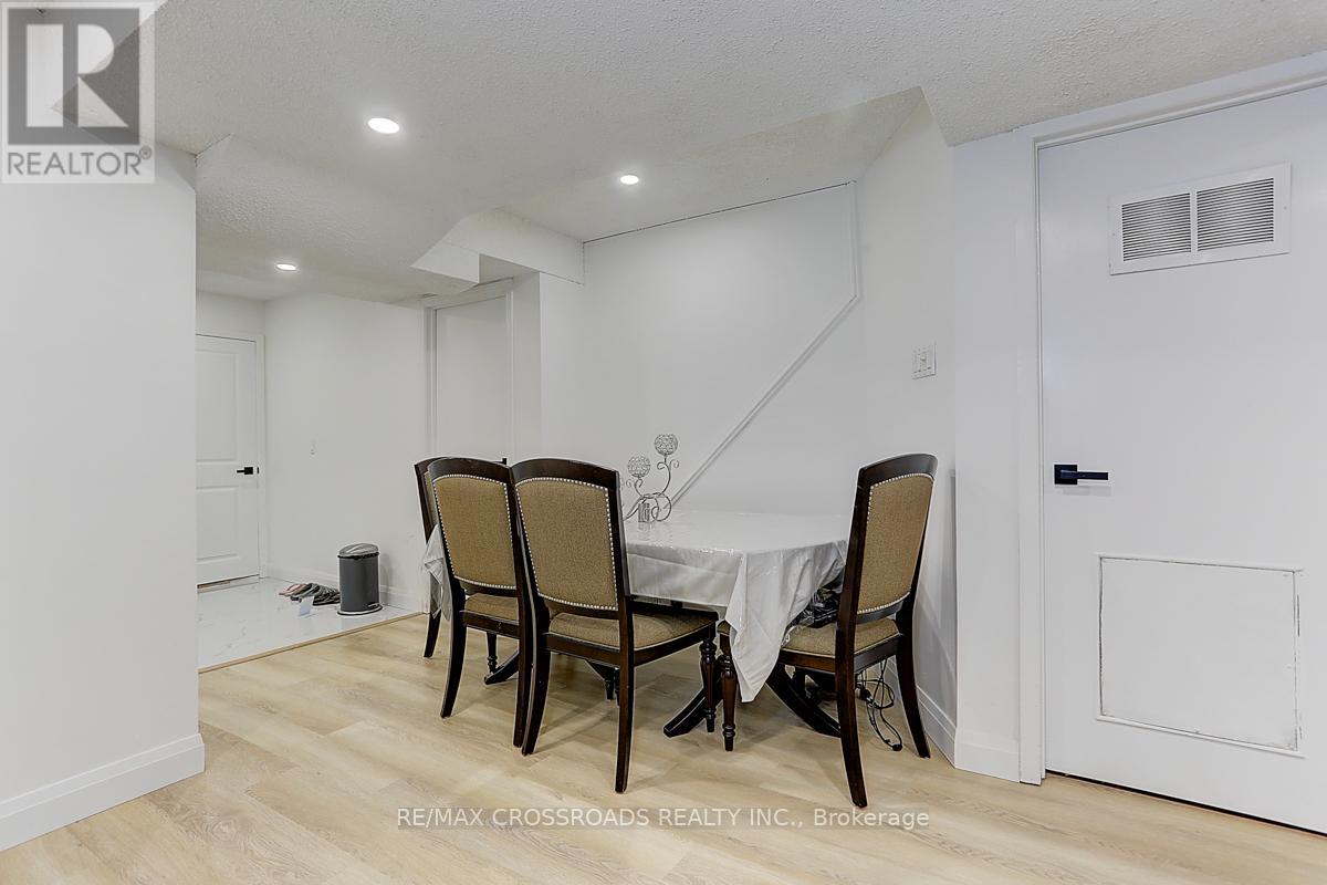 125 Green Bush Crescent, Vaughan, Ontario  L4J 5M3 - Photo 43 - N12831956