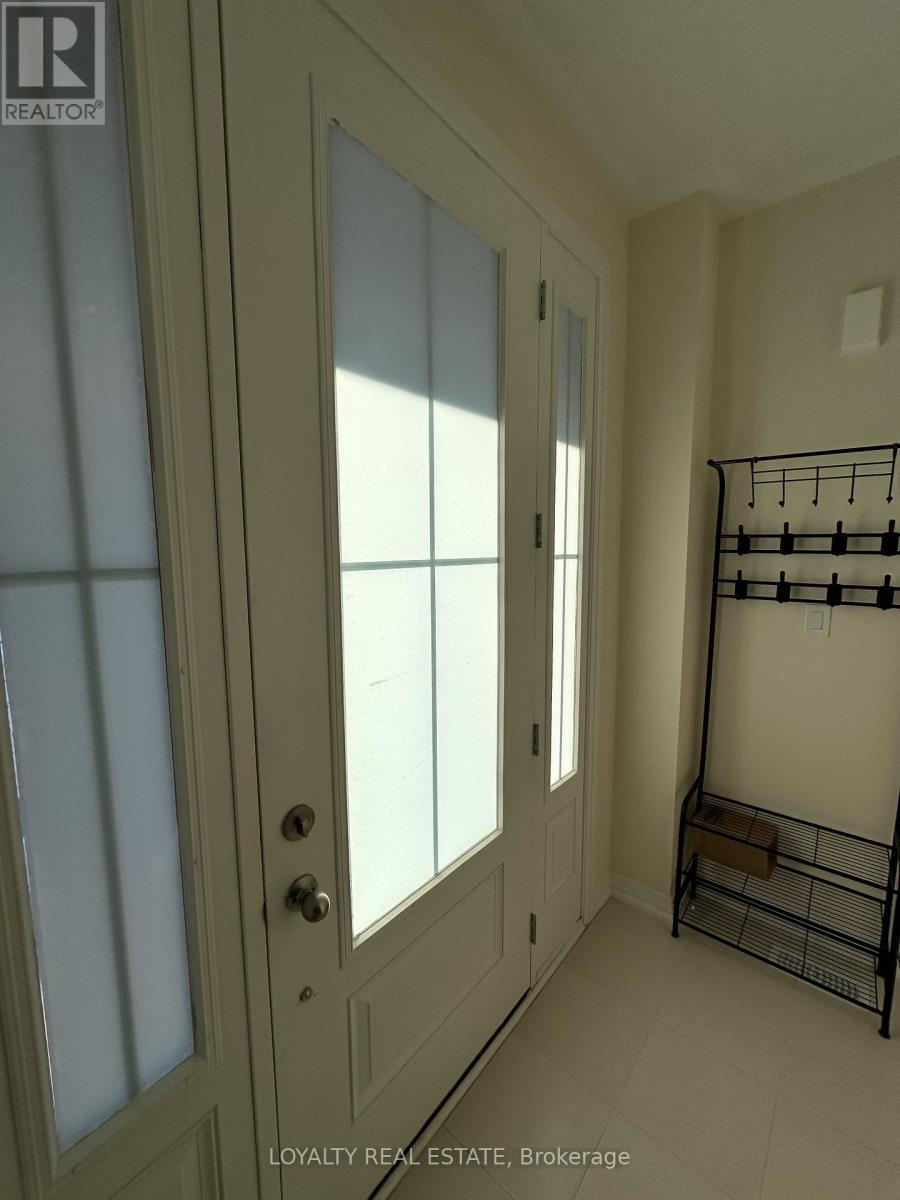 2971 Seagrass Street, Pickering, Ontario  L1X 0P8 - Photo 2 - E12789900