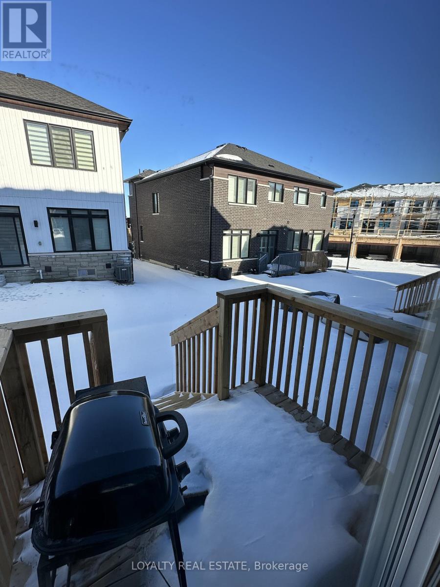 2971 Seagrass Street, Pickering, Ontario  L1X 0P8 - Photo 8 - E12789900