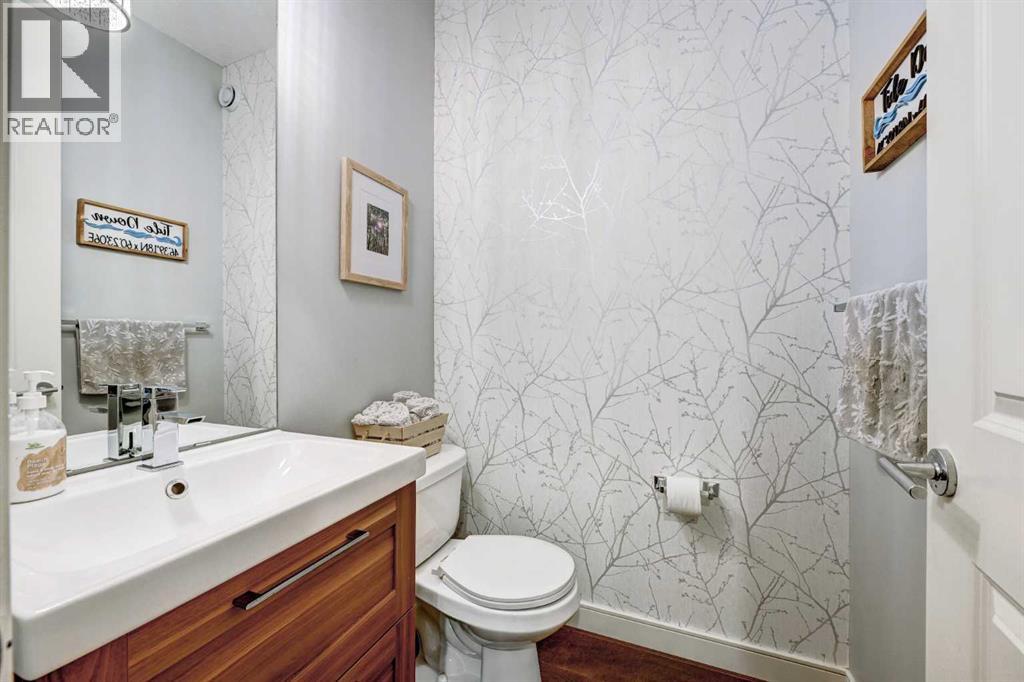 2636 31 Street Sw, Calgary, Alberta  T3E 2N7 - Photo 12 - A2287648