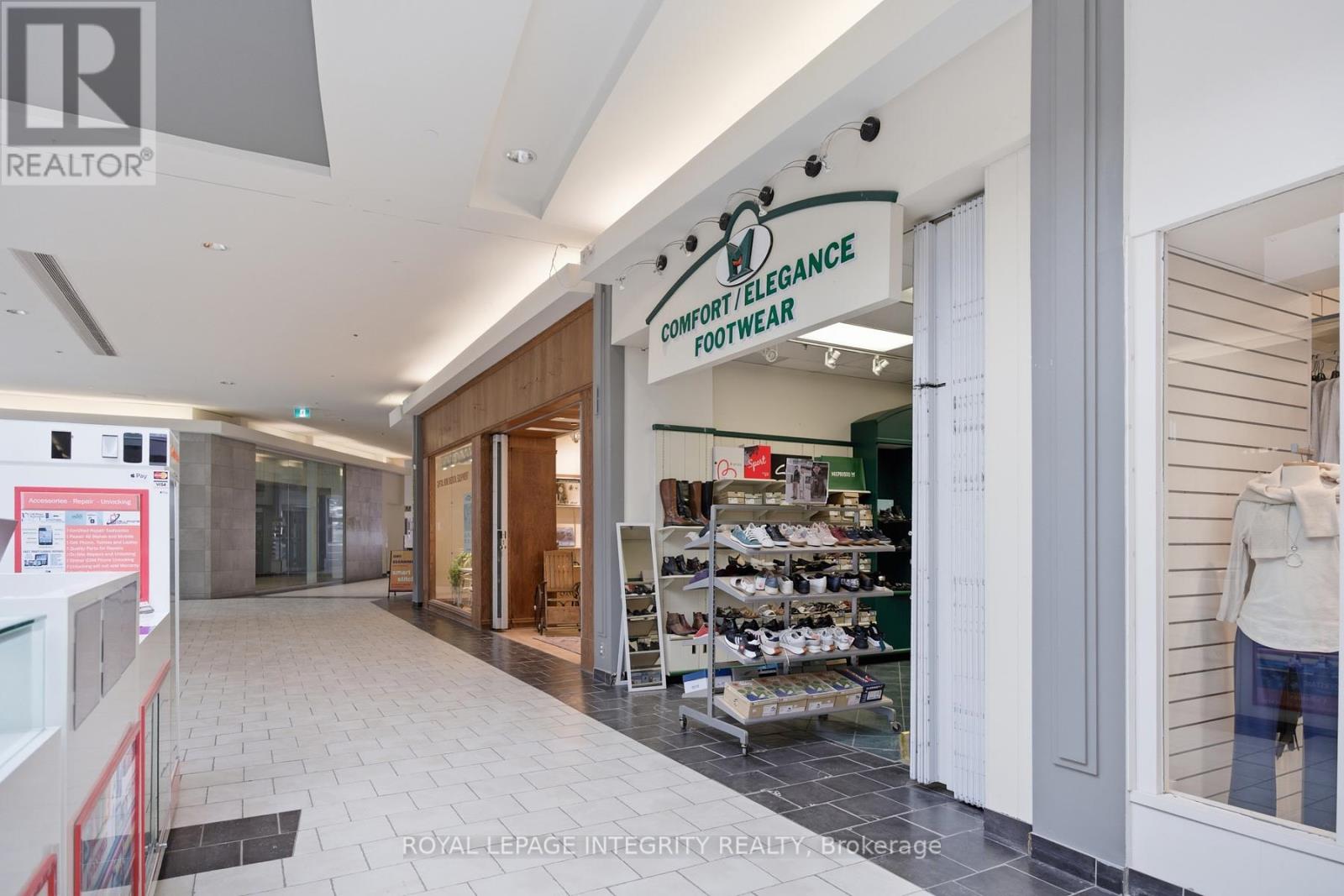 300 Eagleson Road, Ottawa, Ontario  K2M 1C9 - Photo 7 - X12831984