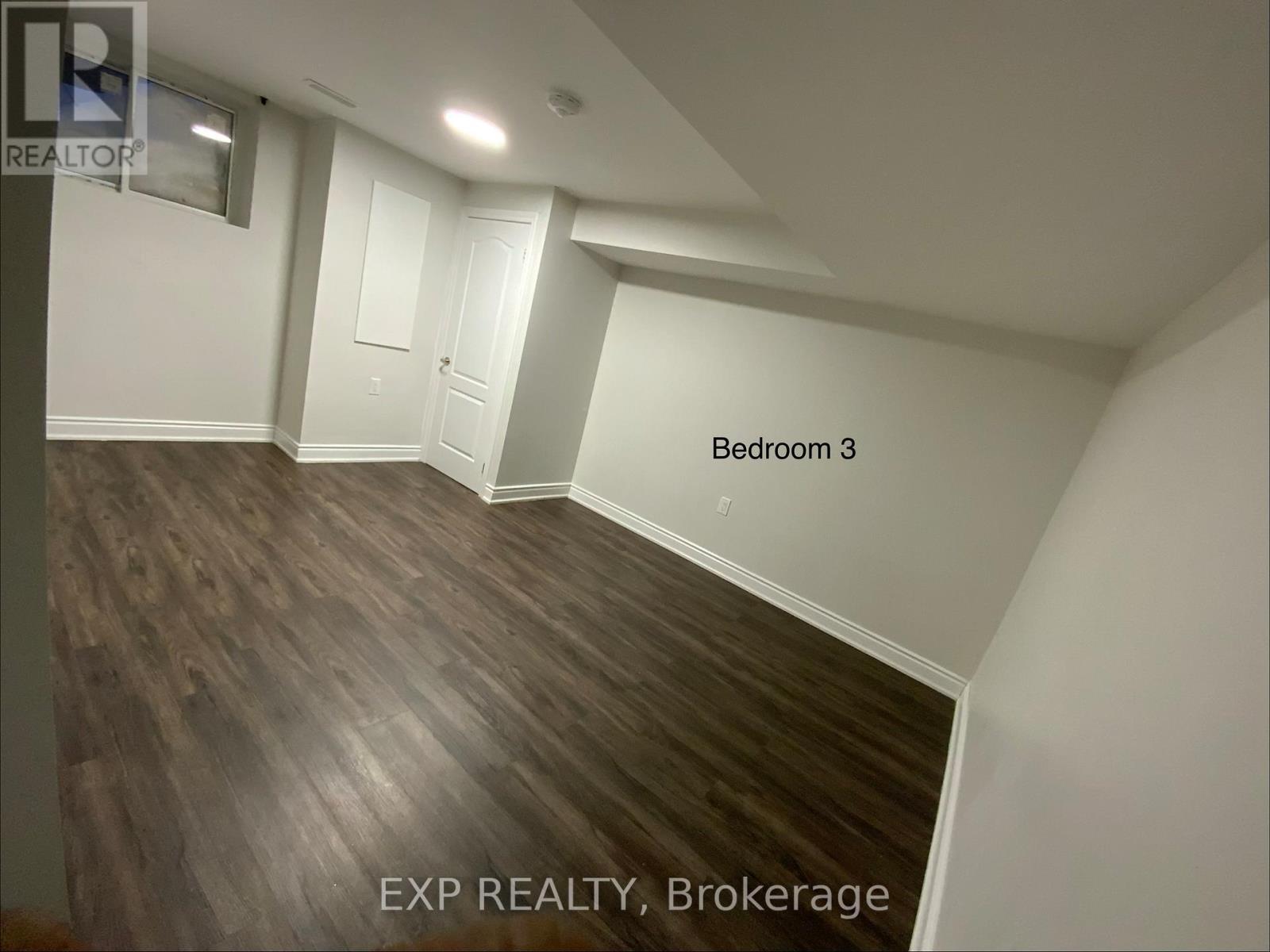 B - 923 Guinness Crescent, Ottawa, Ontario  K2C 3H2 - Photo 13 - X12831998