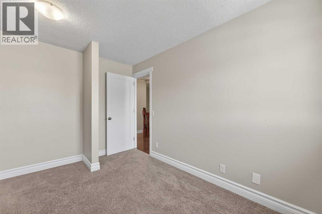 132 Erin Grove Close Se, Calgary, Alberta  T2B 2T4 - Photo 24 - A2287178