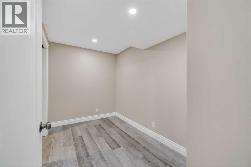 132 Erin Grove Close Se, Calgary, Alberta  T2B 2T4 - Photo 33 - A2287178