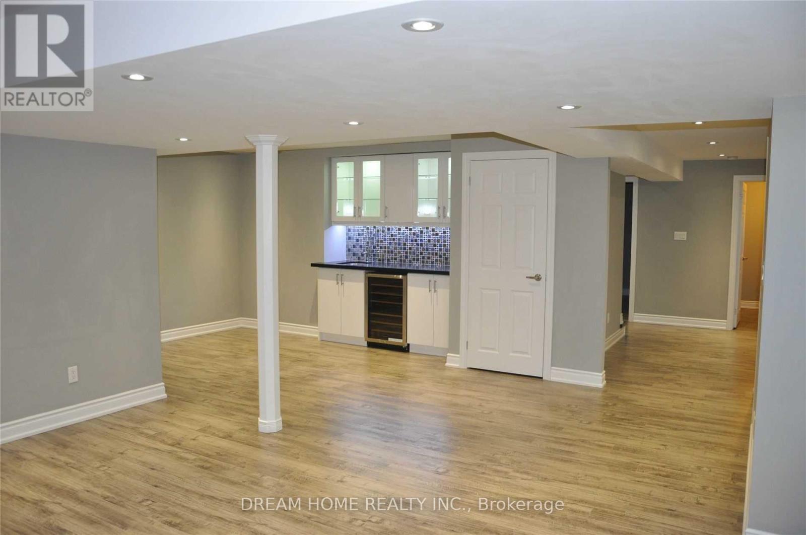 17 Philips Lake Court, Richmond Hill, Ontario  L4E 0S8 - Photo 15 - N12831978