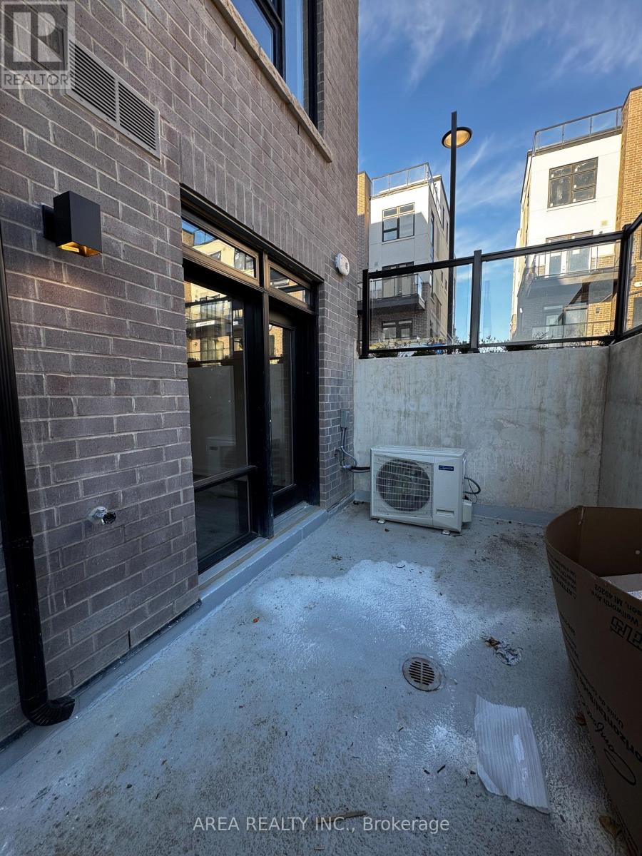 824 - 1593 Rose Way, Milton, Ontario  L9T 7E7 - Photo 11 - W12831972