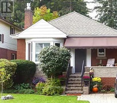 35 KIPLING ROAD, Hamilton, Ontario