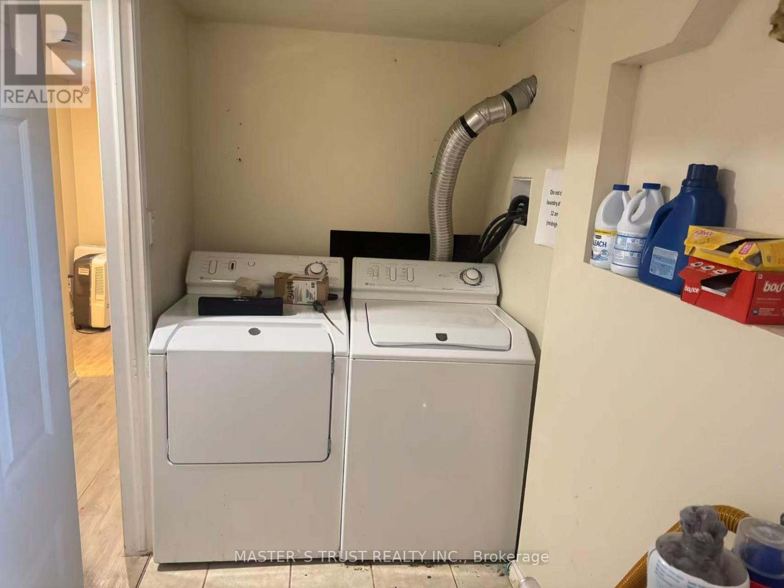 35 Kipling Road, Hamilton, Ontario  L8S 3X2 - Photo 10 - X12831960