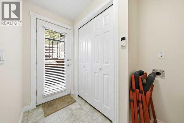 2405 Sorrel Mews Sw, Calgary, Alberta  T2T 6G5 - Photo 39 - A2276325