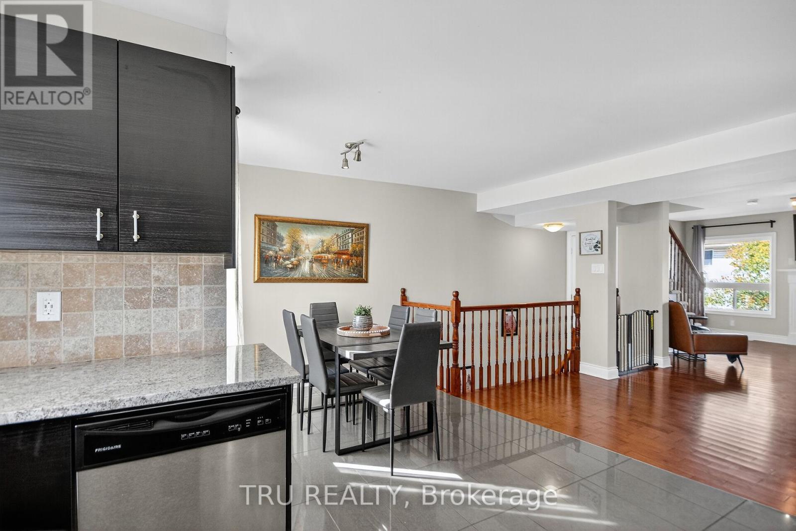 2642 Palings Private, Ottawa, Ontario  K1T 4A4 - Photo 14 - X12832010