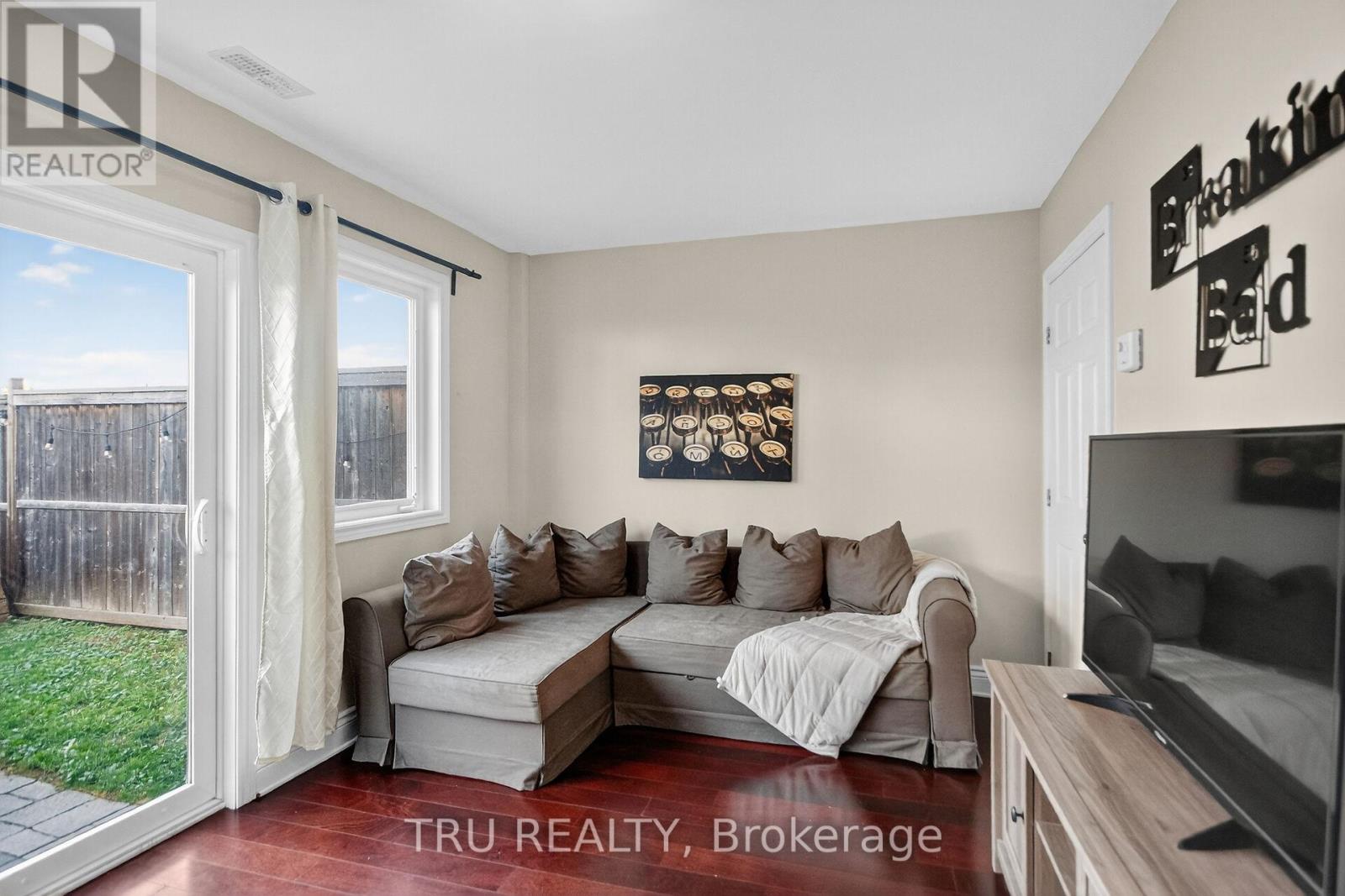 2642 Palings Private, Ottawa, Ontario  K1T 4A4 - Photo 35 - X12832010