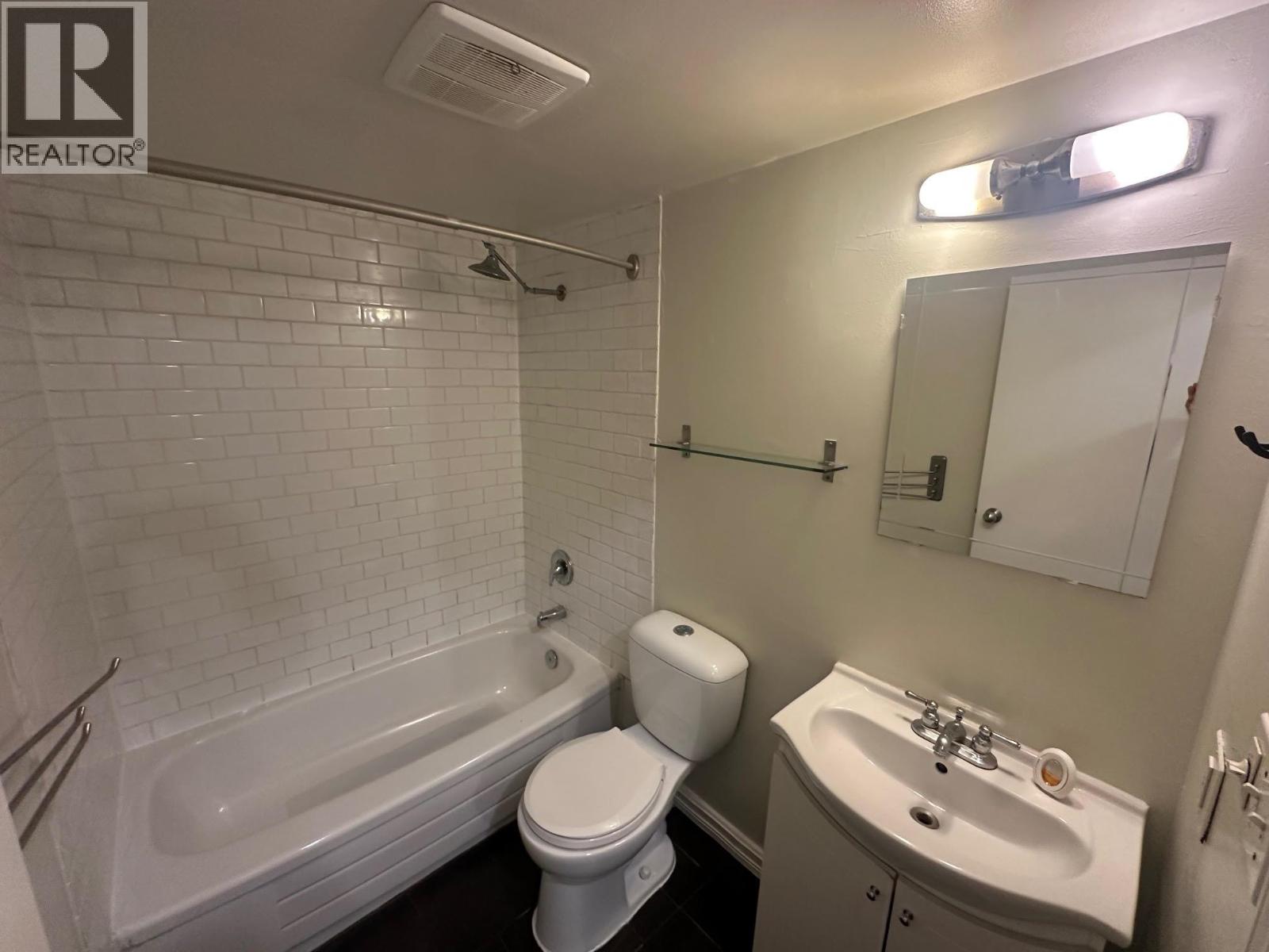 102 9143 Saturna Drive, Burnaby, British Columbia  V3J 7K1 - Photo 14 - R3088749