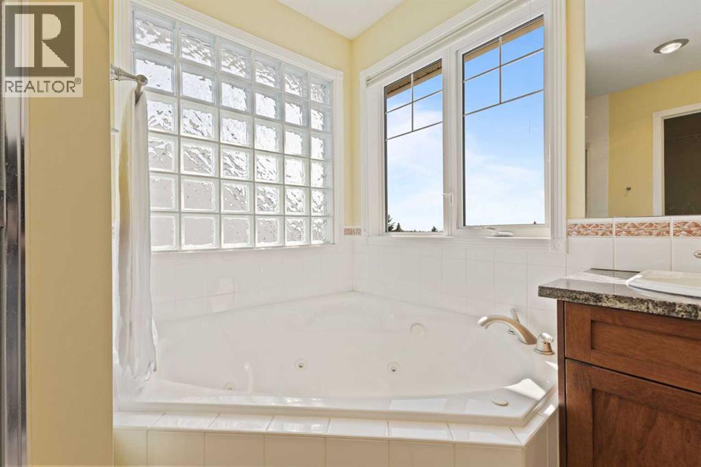 83 Hillview Road, Strathmore, Alberta  T1P 1T8 - Photo 20 - A2284327