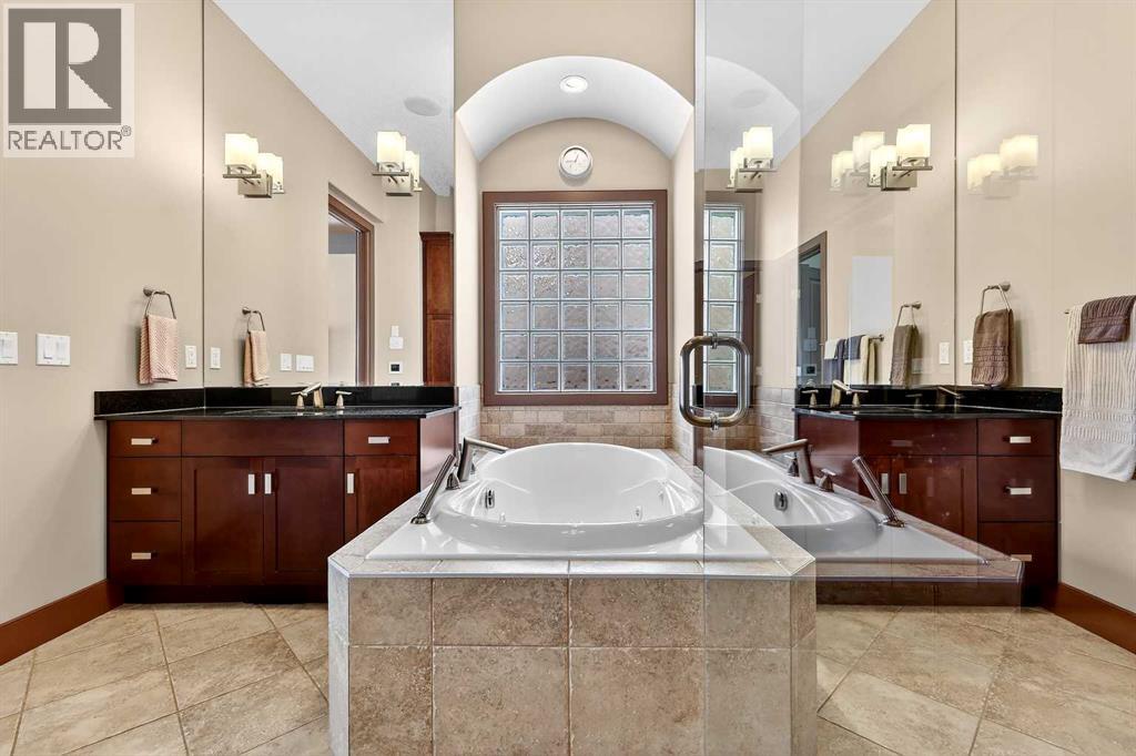 232 Heritage Isle, Heritage Pointe, Alberta  T1S 4J9 - Photo 21 - A2289196