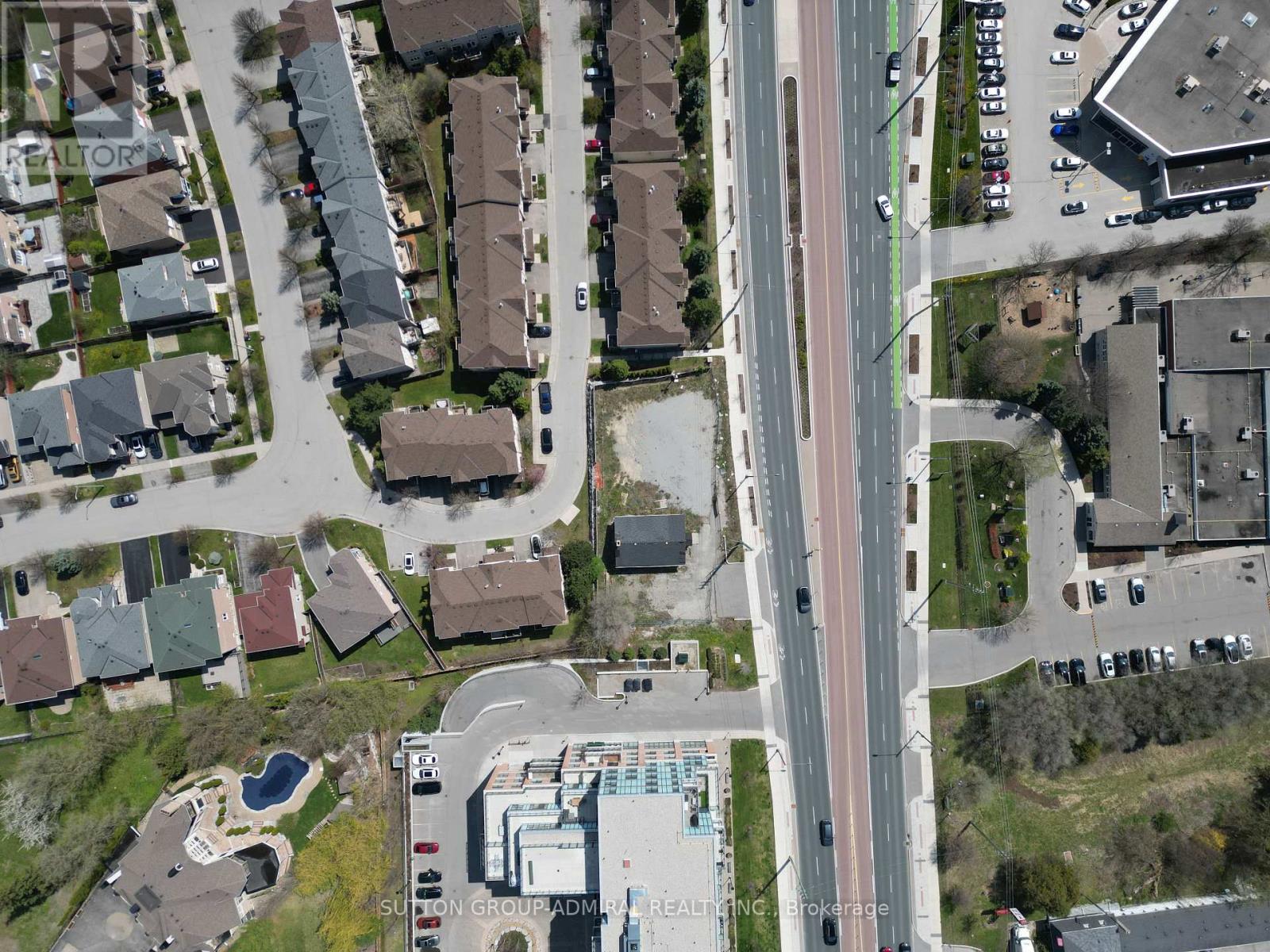 11575 Yonge Street, Richmond Hill, Ontario L4E 3N8 - Photo 8 - N12832000