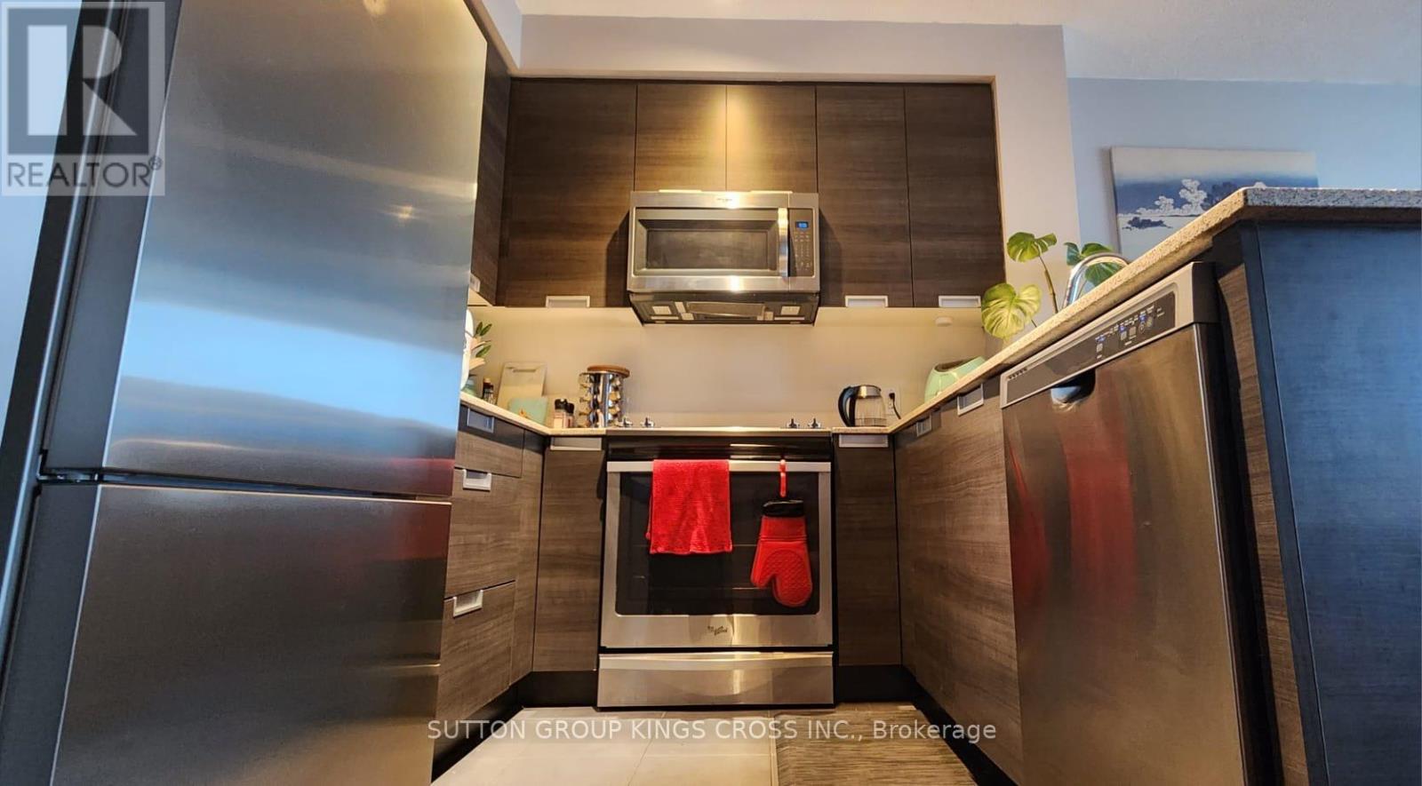 501 - 5025 Four Springs Avenue, Mississauga, Ontario  L5R 0E4 - Photo 2 - W12832004