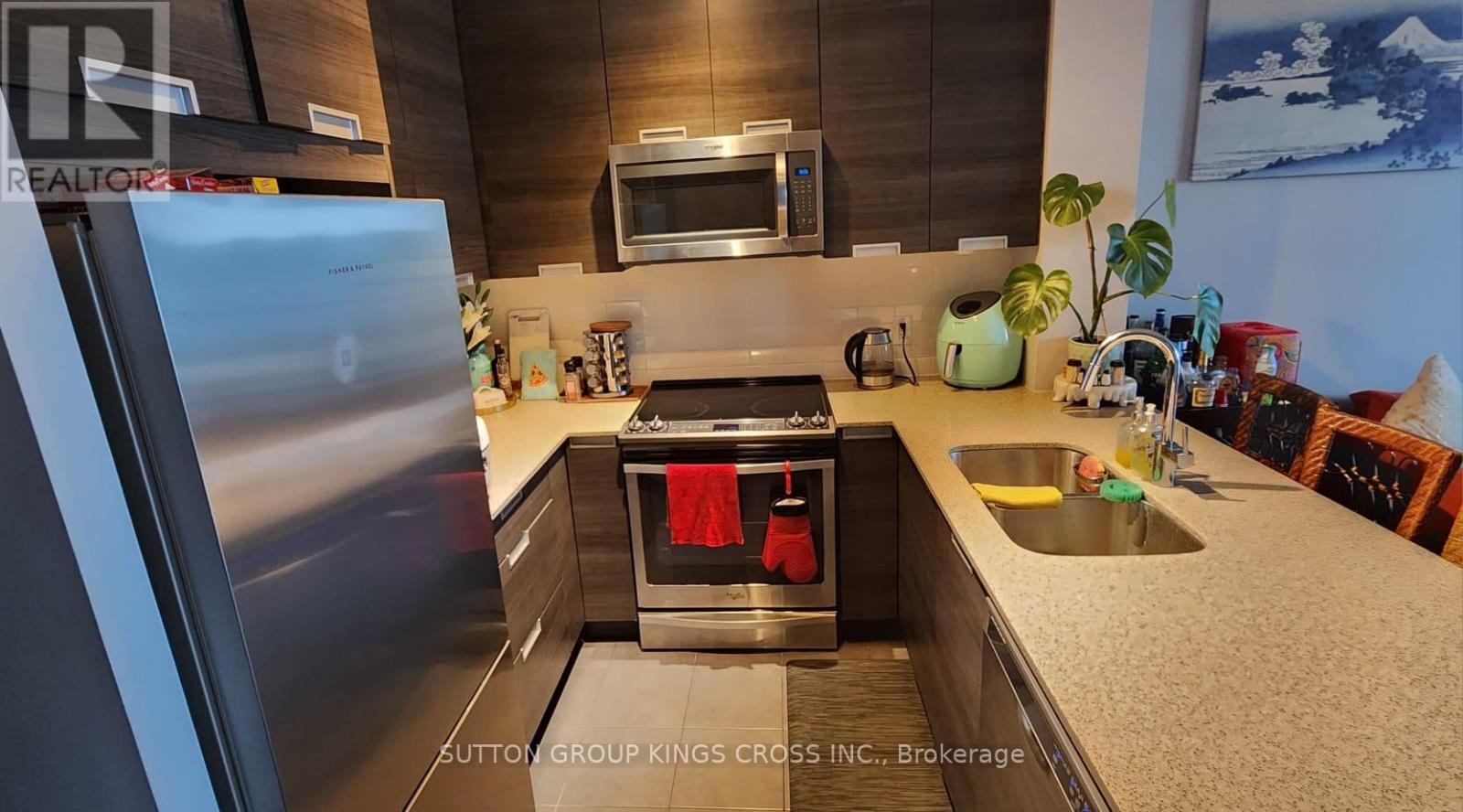 501 - 5025 Four Springs Avenue, Mississauga, Ontario  L5R 0E4 - Photo 4 - W12832004