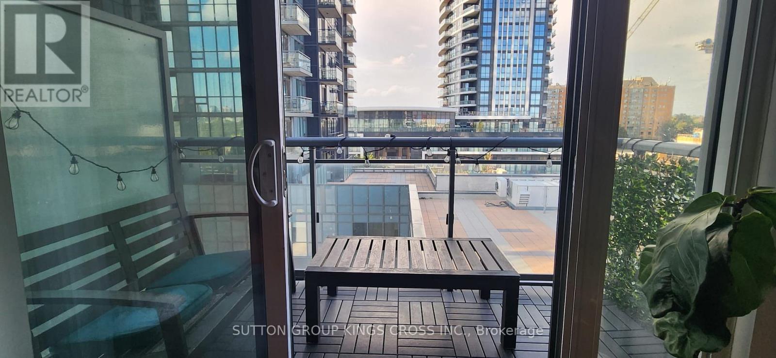 501 - 5025 Four Springs Avenue, Mississauga, Ontario  L5R 0E4 - Photo 8 - W12832004