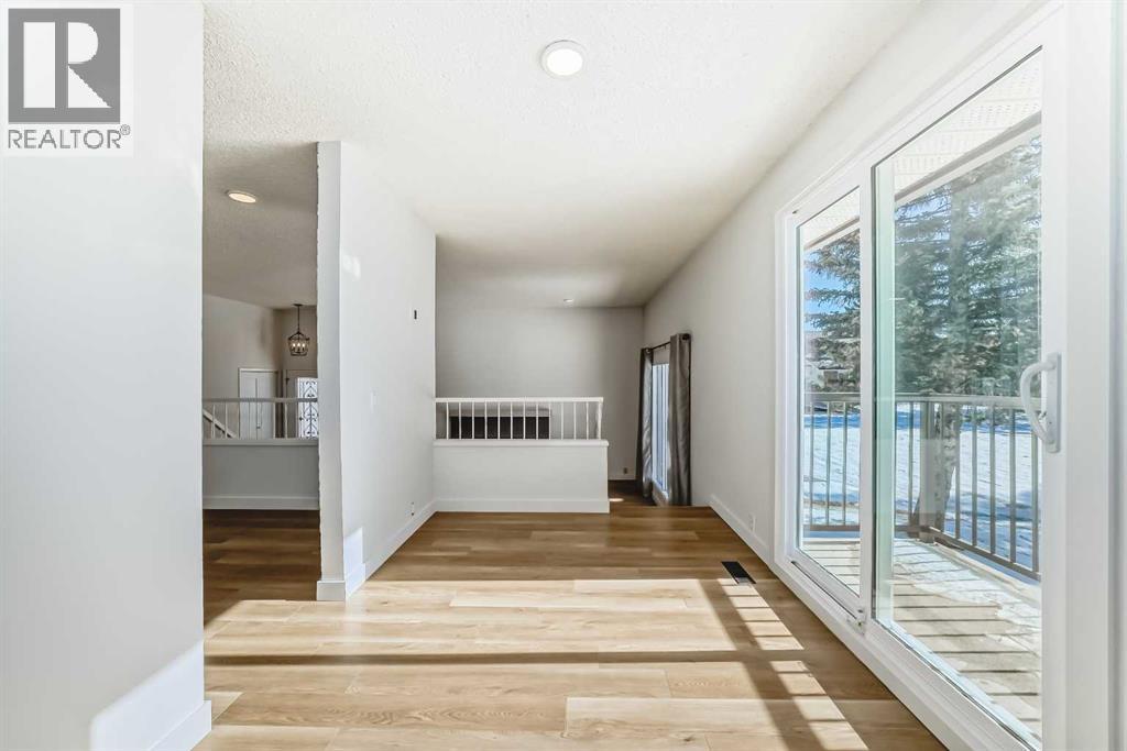 52 Cedarwood Place Sw, Calgary, Alberta  T2W 3G6 - Photo 18 - A2289376