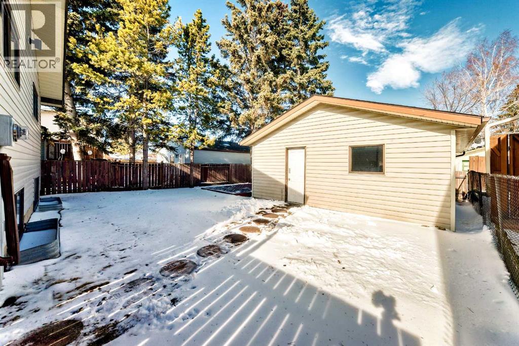 52 Cedarwood Place Sw, Calgary, Alberta  T2W 3G6 - Photo 45 - A2289376