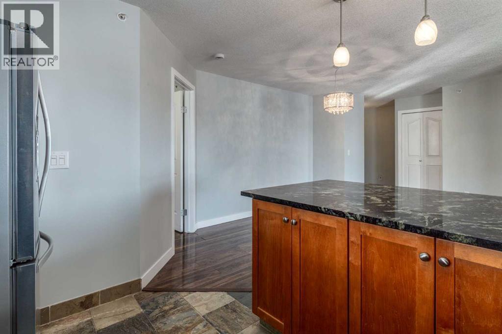 2301, 2518 Fish Creek Boulevard Sw, Calgary, Alberta  T2Y 4T5 - Photo 11 - A2289648