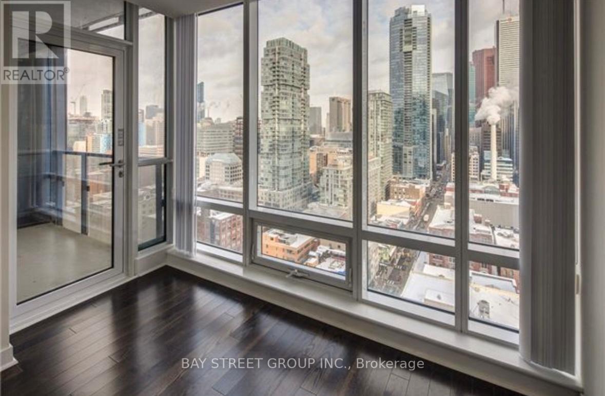 3305 - 295 Adelaide Street W, Toronto, Ontario  M5V 1P7 - Photo 13 - C12832016