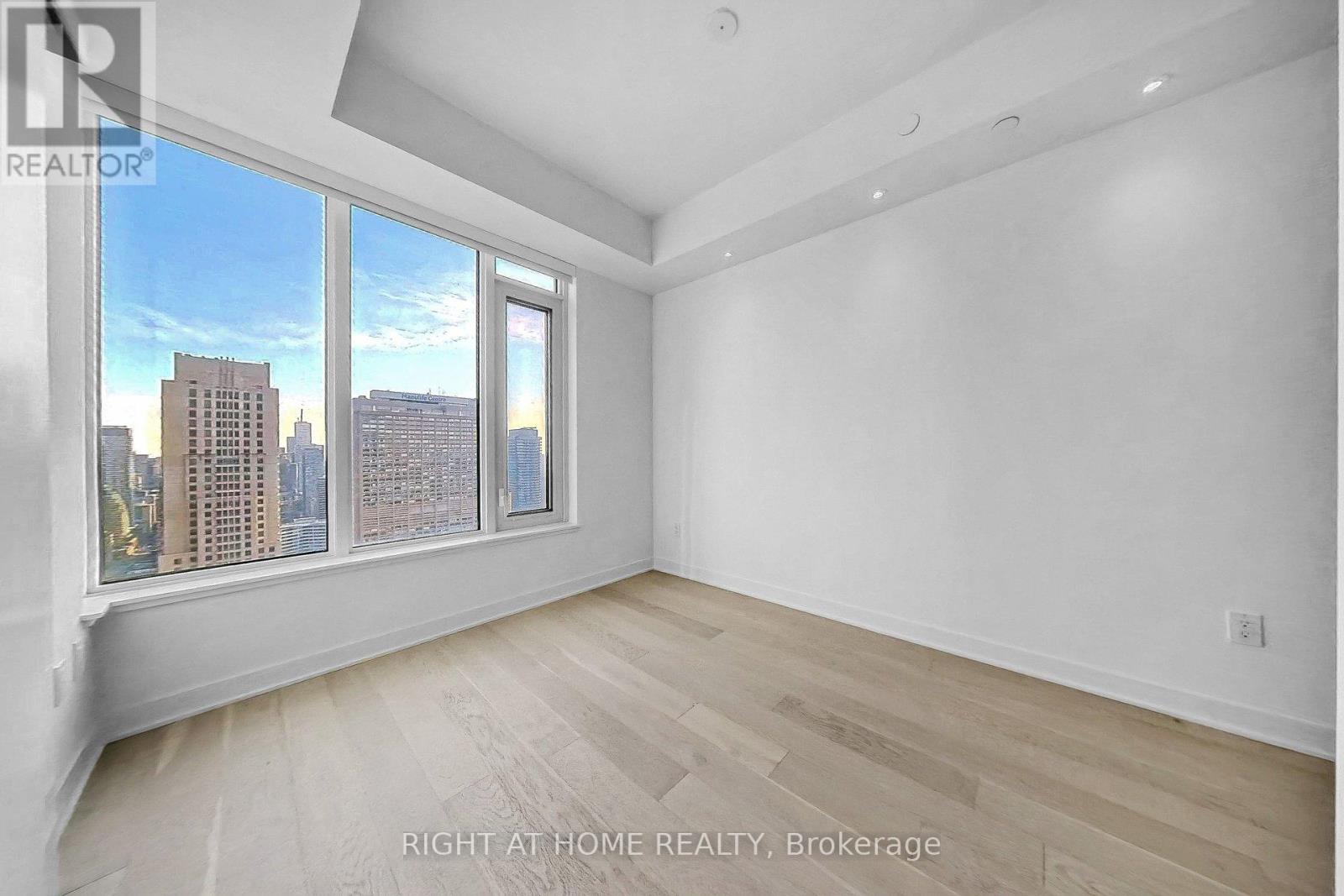 3808 - 11 Yorkville Avenue, Toronto, Ontario  M4W 0B7 - Photo 27 - C12832036