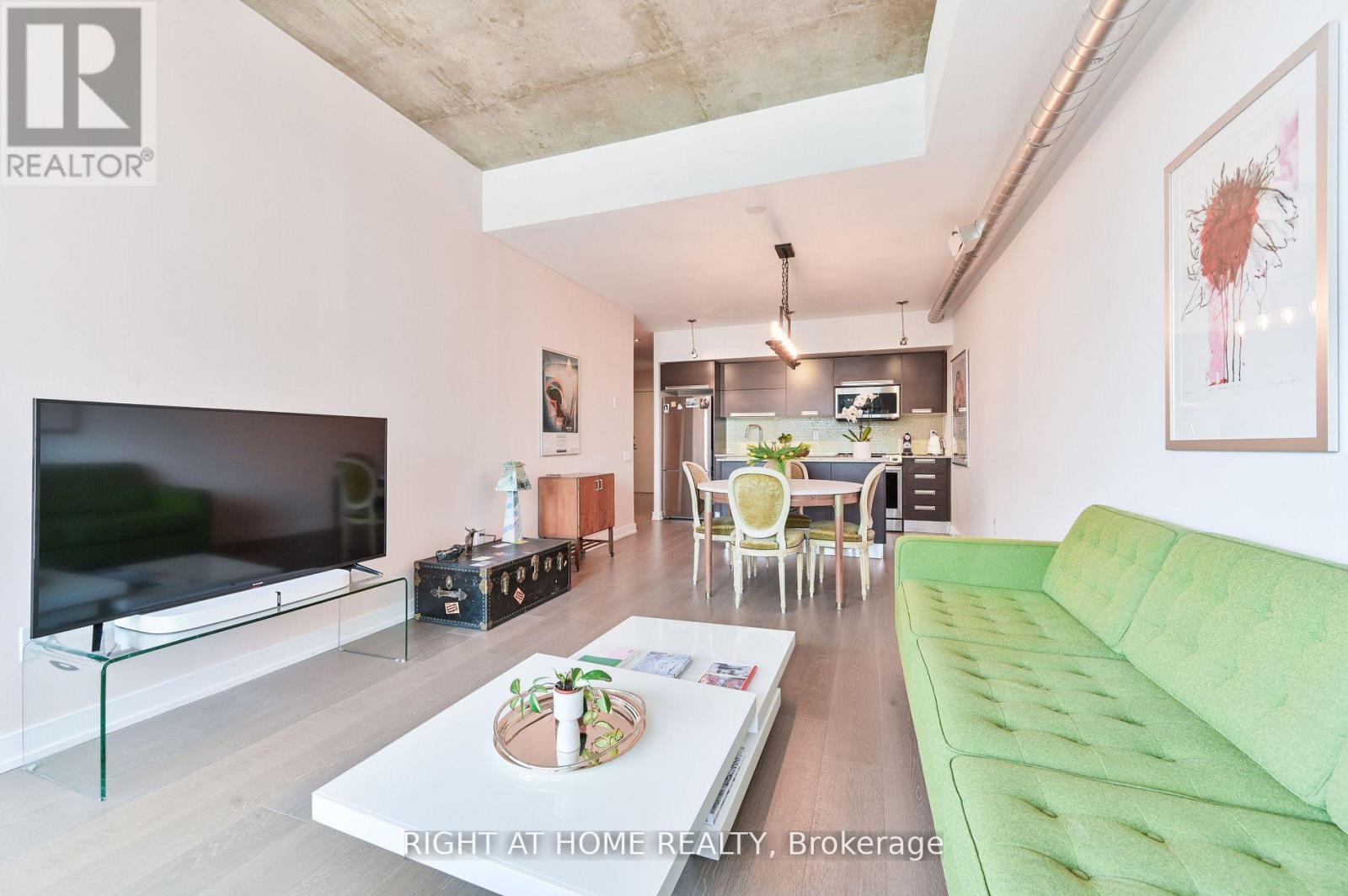 606 - 20 Stewart Street, Toronto, Ontario  M5V 1H6 - Photo 4 - C12832046