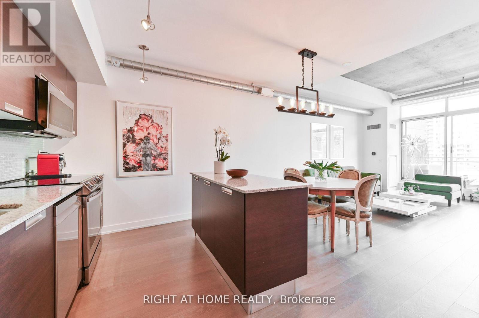 606 - 20 Stewart Street, Toronto, Ontario  M5V 1H6 - Photo 6 - C12832046