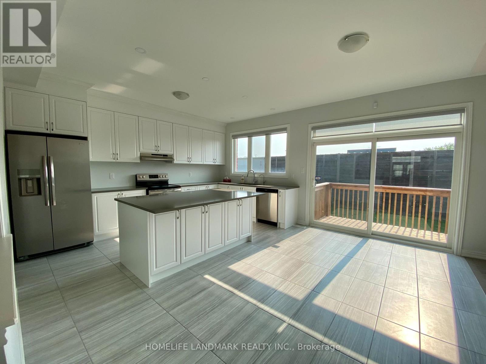 Main - 45 Bill Guy Drive, Georgina, Ontario  L4P 0J1 - Photo 11 - N12832034