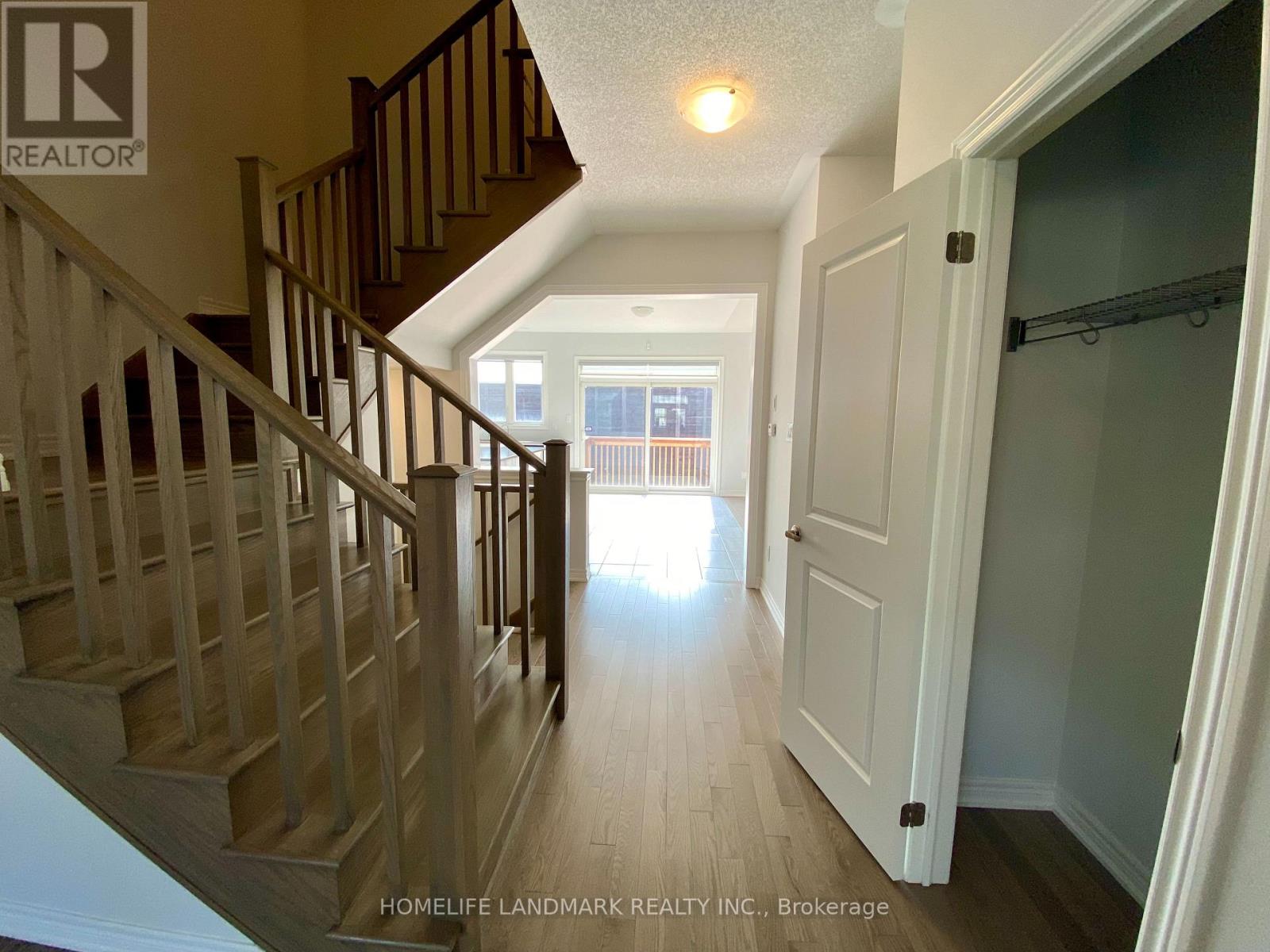 Main - 45 Bill Guy Drive, Georgina, Ontario  L4P 0J1 - Photo 6 - N12832034