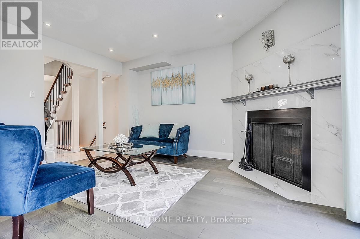 32 Macauley Drive, Markham, Ontario  L3T 5S4 - Photo 18 - N12832048