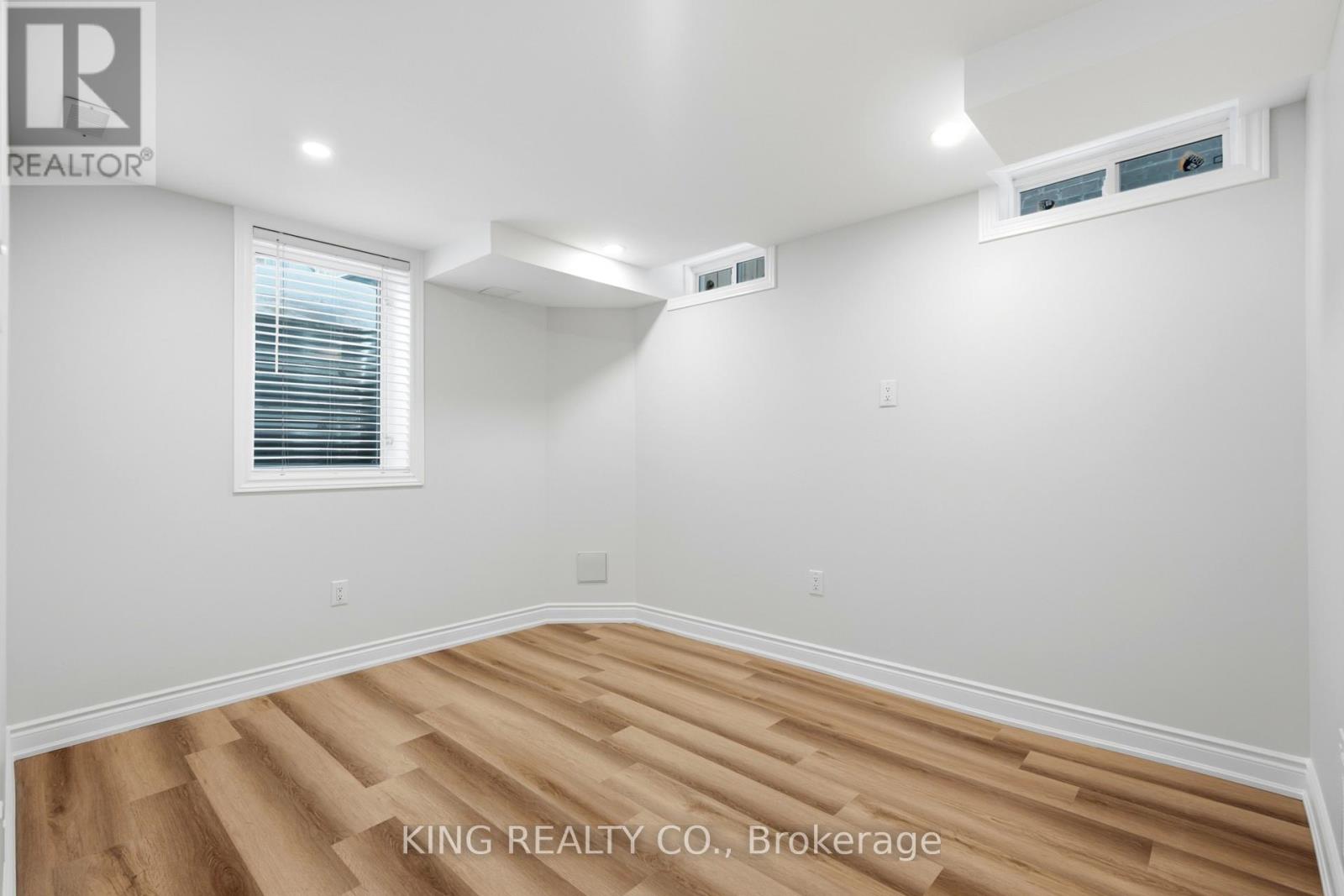 43 Block Road, Brampton, Ontario  L7A 5B3 - Photo 10 - W12832038