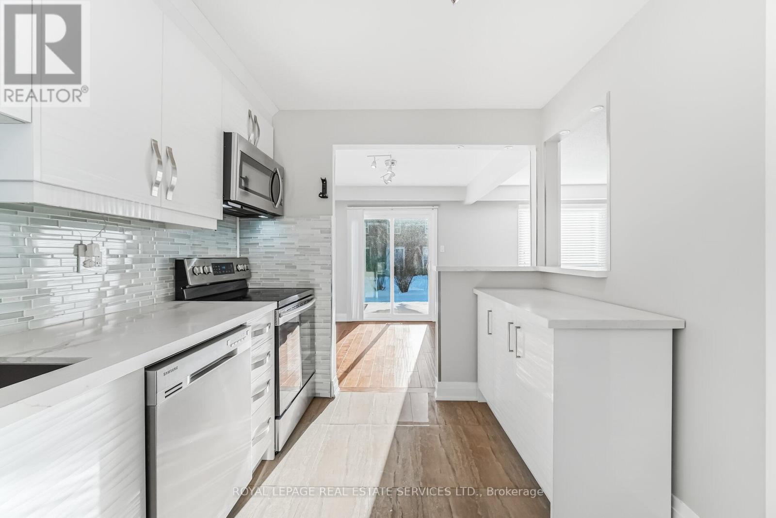 43 - 725 Vermouth Avenue, Mississauga, Ontario  L5A 3X5 - Photo 16 - W12832044