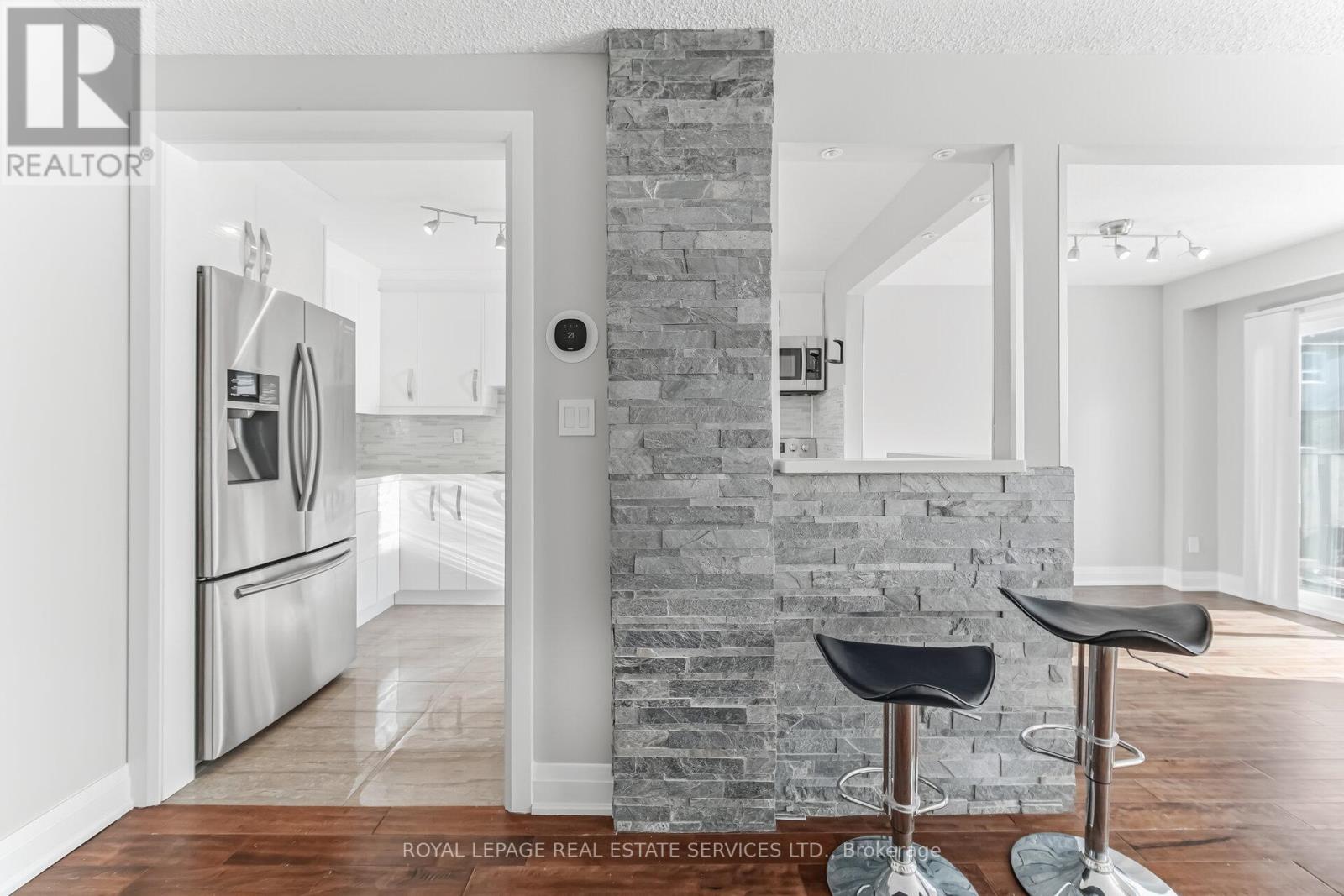 43 - 725 Vermouth Avenue, Mississauga, Ontario  L5A 3X5 - Photo 18 - W12832044