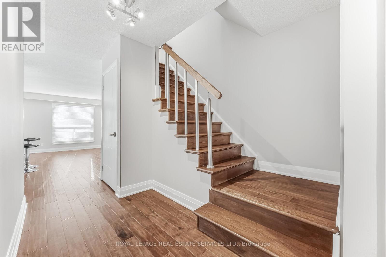 43 - 725 Vermouth Avenue, Mississauga, Ontario  L5A 3X5 - Photo 22 - W12832044